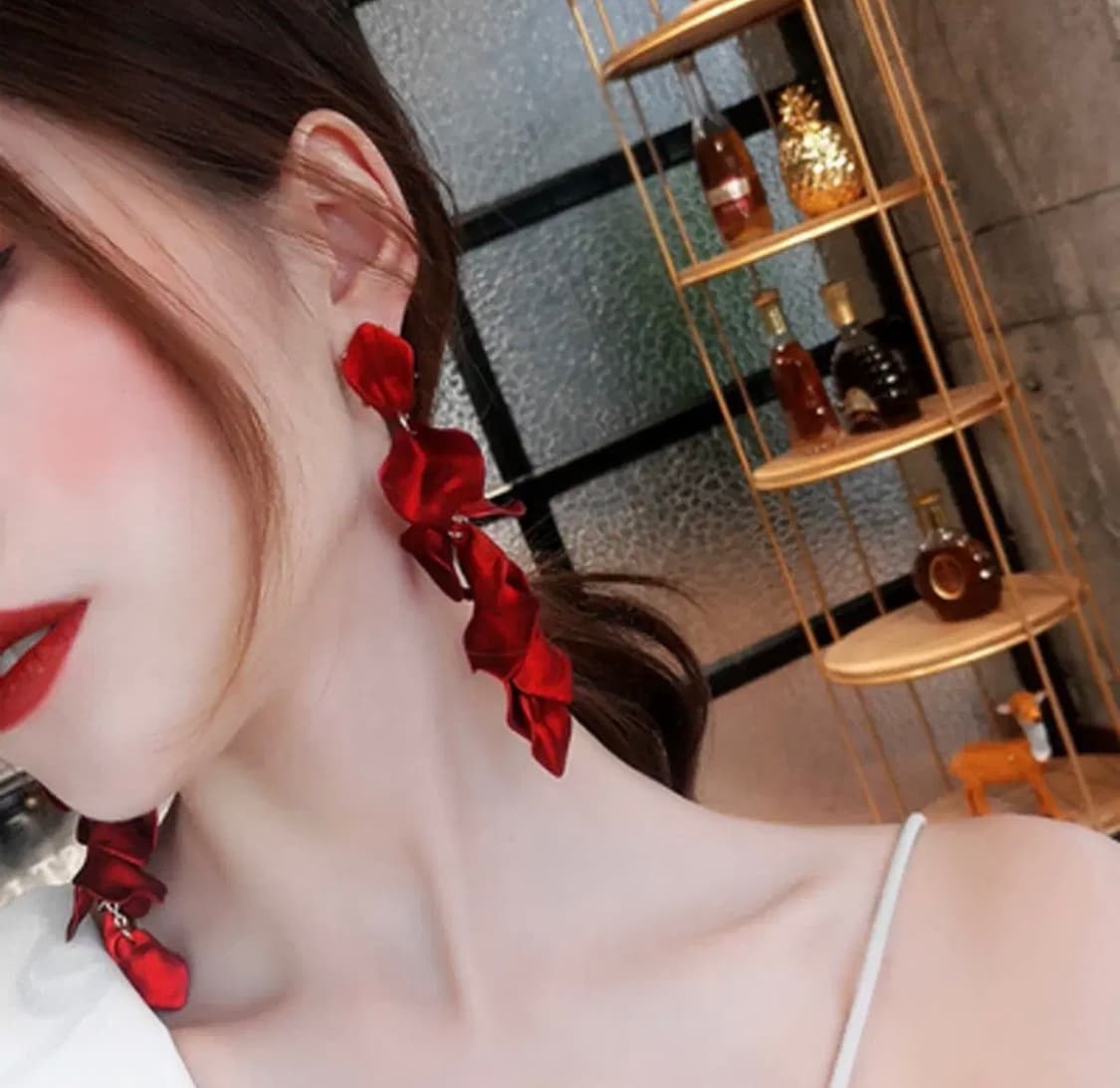 아크릴 장밋잎 레드플라워 꽃 드롭귀걸이 롱귀걸이 상품이미지1