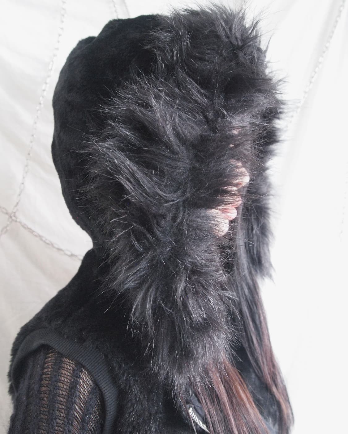 a/x 아르마니 익스체인지 asymmetric 크롭 퍼 후드베스트 상품이미지2