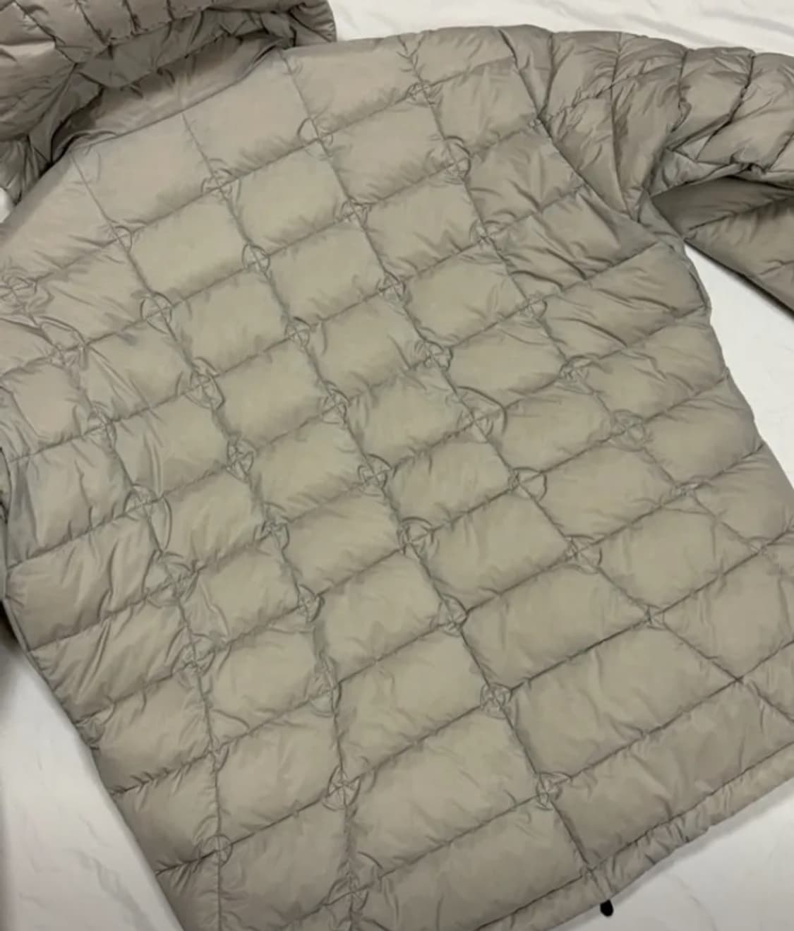 비긴202 커브라이트 경량패딩 그레이 1사이즈 상품이미지3