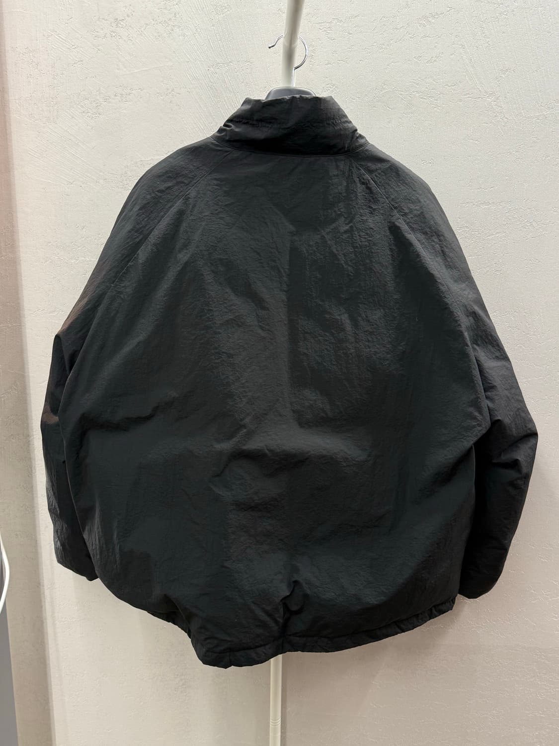 프리즘웍스 오버핏 푸퍼 다운 패딩 블랙 L 상품이미지8