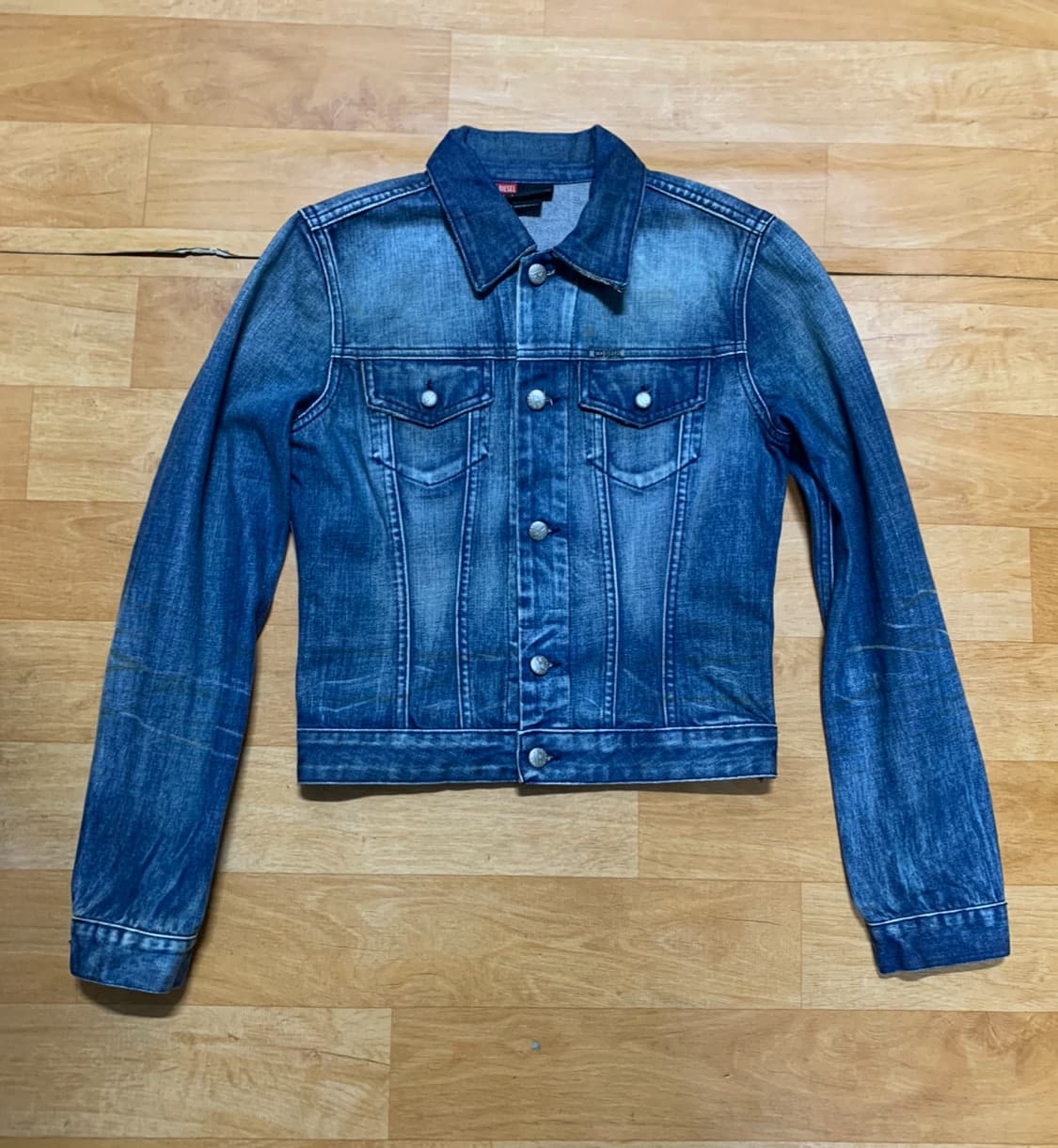 DIESEL KIMTI LONG 디젤 오일-워시드 데님 트러커(S사이즈) 상품이미지1