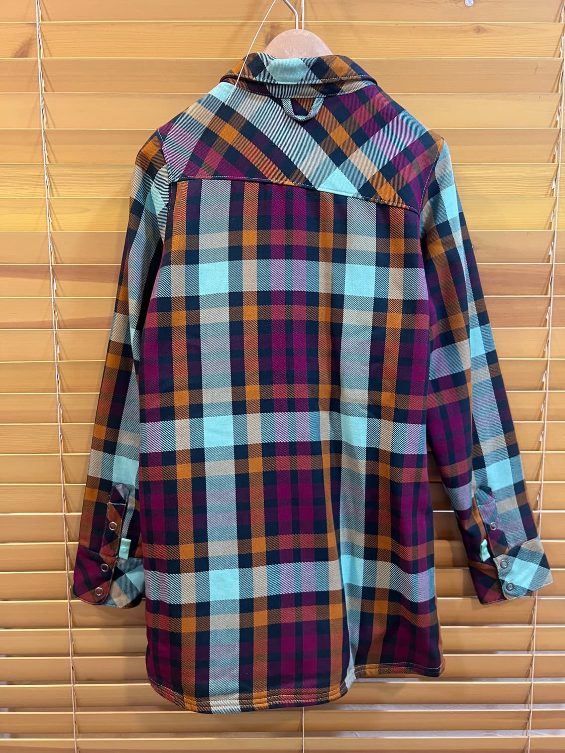 노스페이스 여성 네이비 후드집업점퍼 패딩셔츠 셋업 상품이미지5