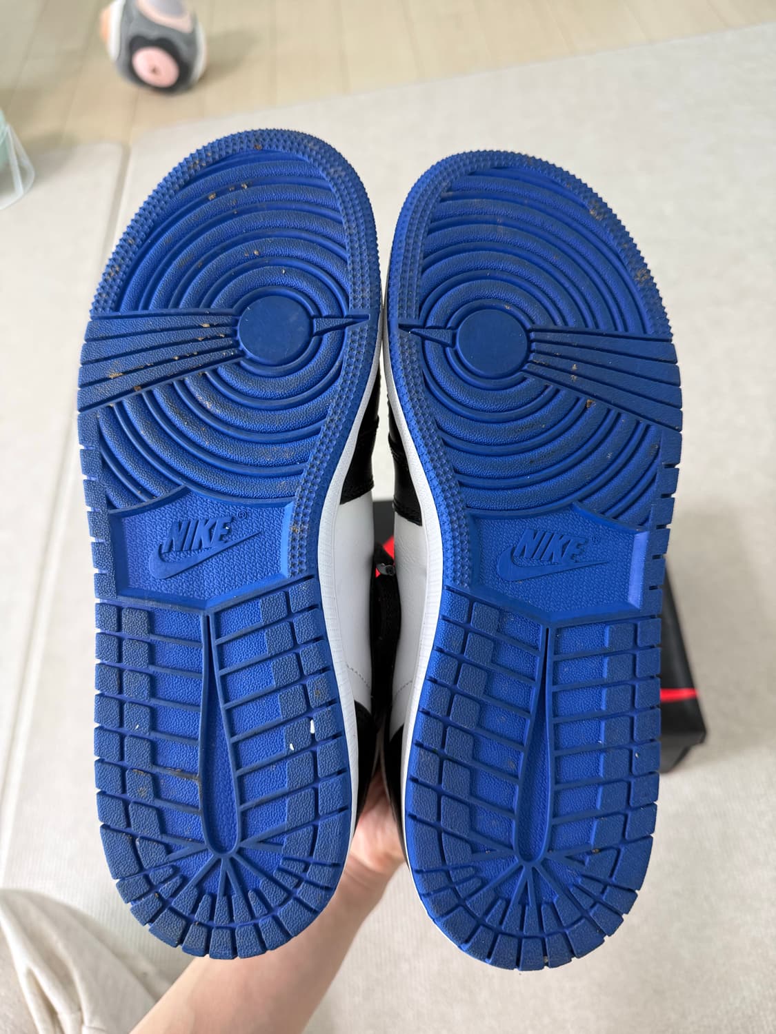 나이키 에어조던1 로얄토 상품이미지6