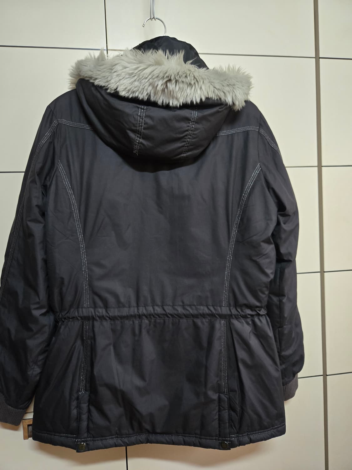 아디다스 월드스쿨 퍼 블랙삼선 점퍼 상품이미지5