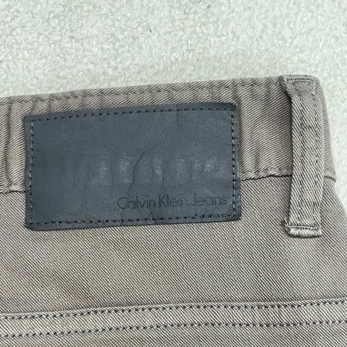 CALVIN KLEIN 슬림핏 스트레이트 팬츠 다크베이지 W34 L30 상품이미지6