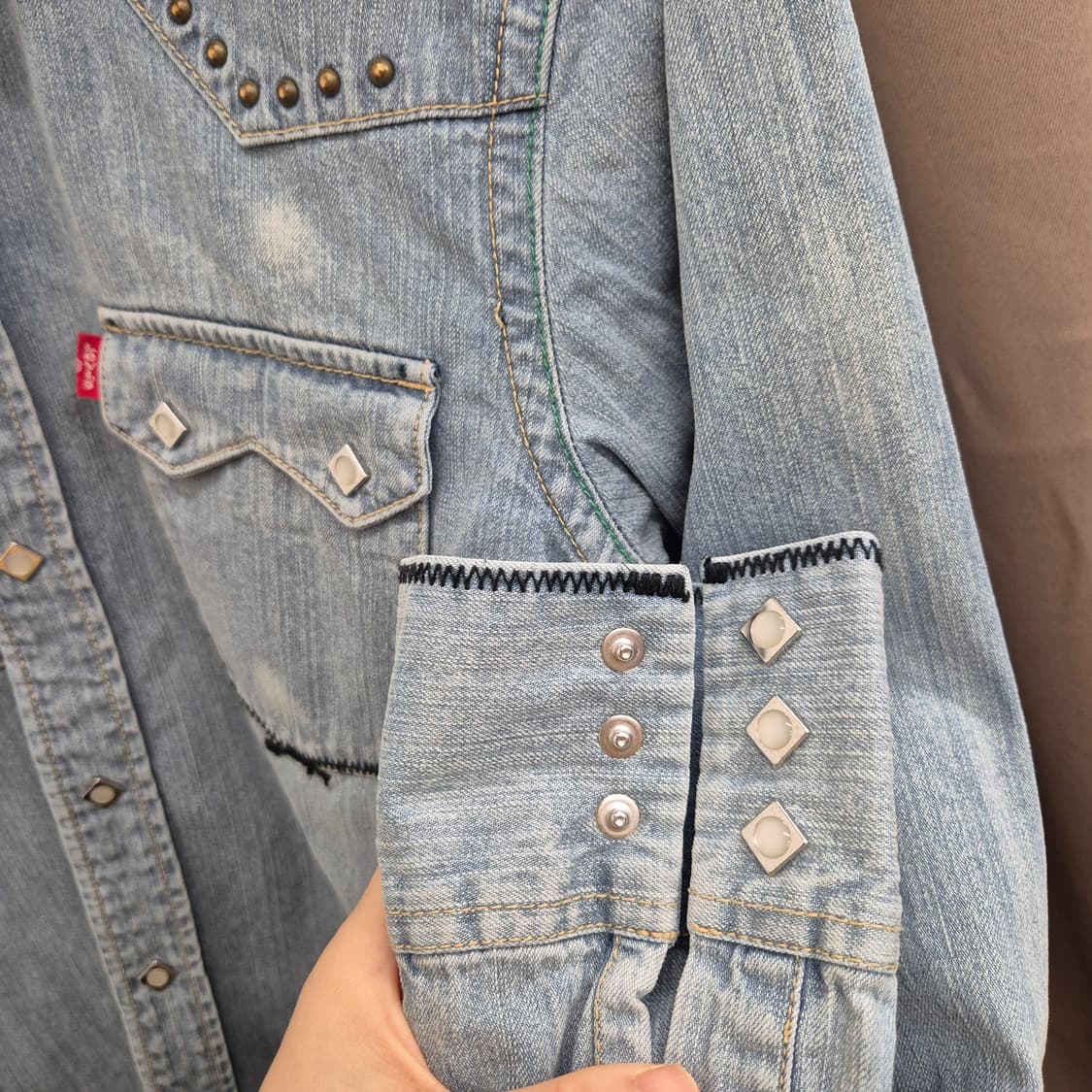 리바이스 메탈 스터드 데님 웨스턴 셔츠 XL 상품이미지4