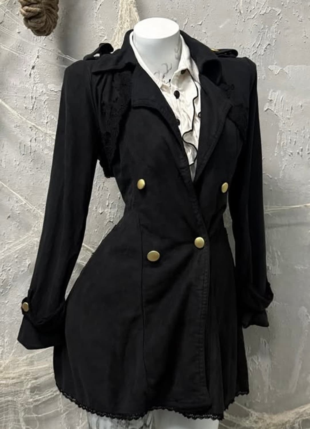 엑시즈팜 로맨틱 코트  상품이미지1