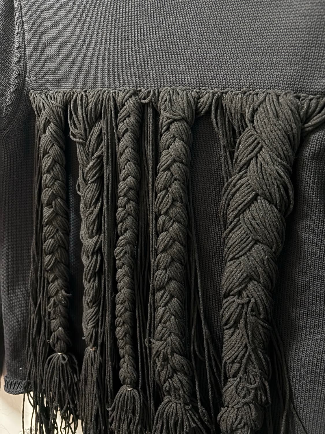 꼼꼼 프린지 니트 상품이미지2