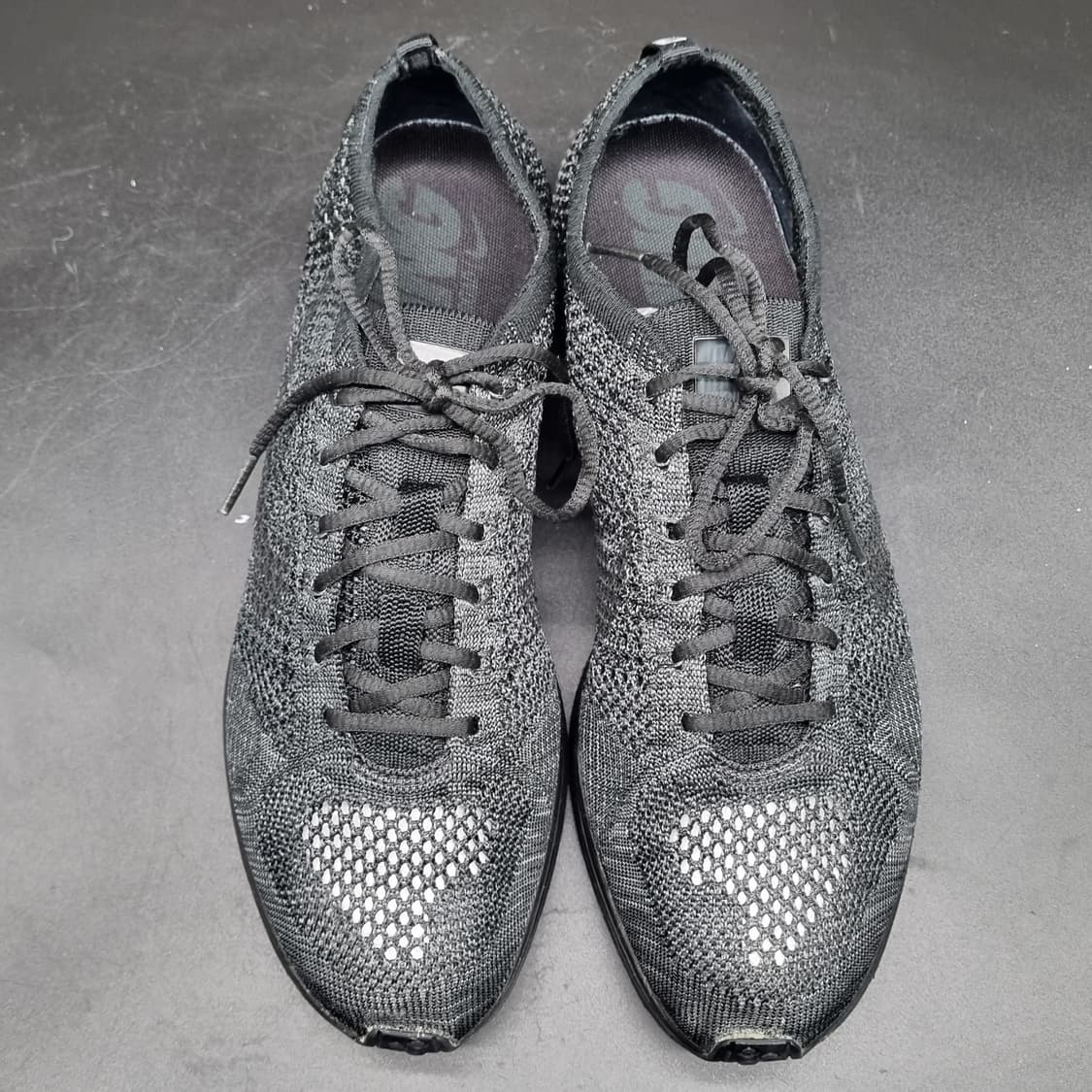 나이키플라이니트레이서 블랙운동화275 상품이미지2