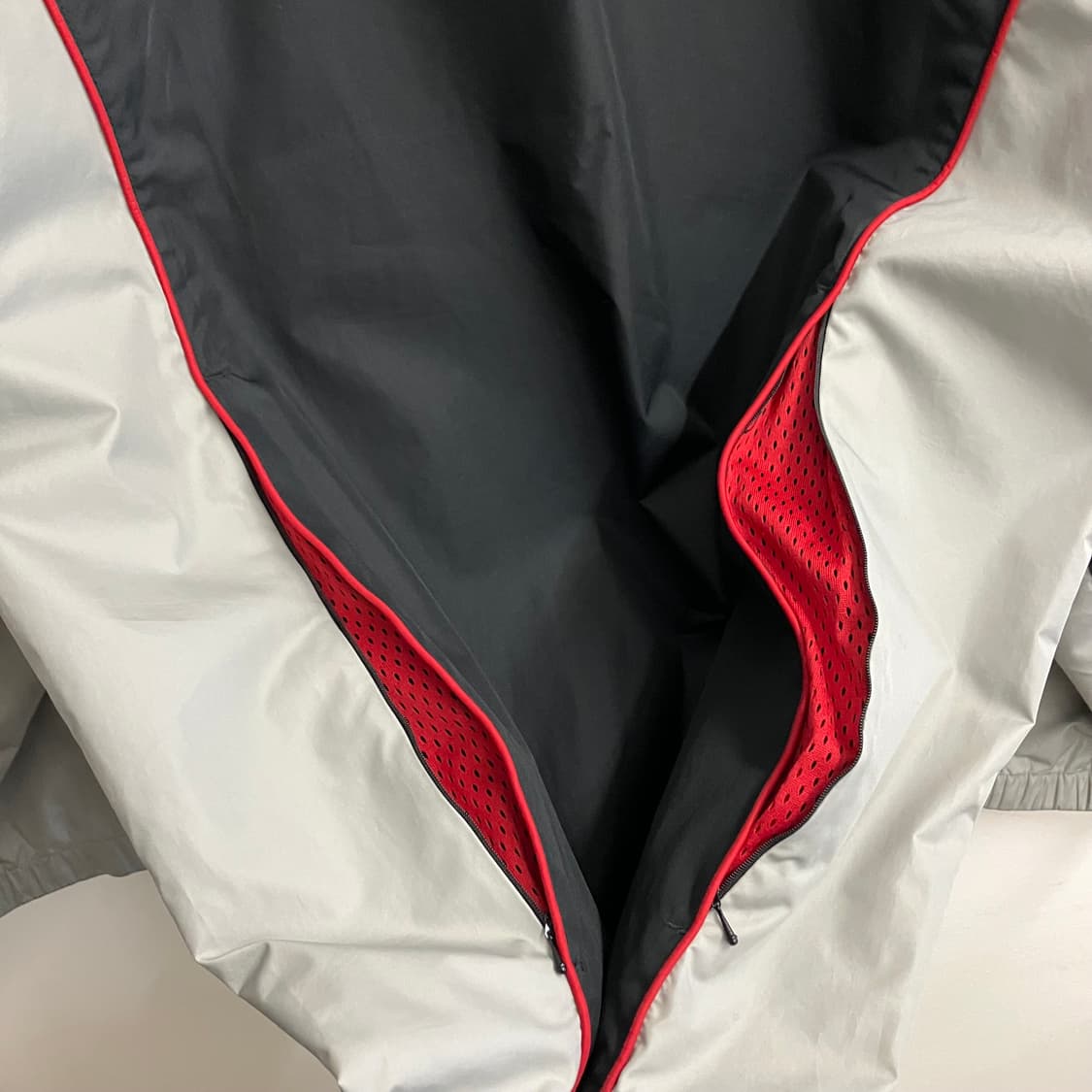 N30 00s 나이키 바람막이 자켓 상품이미지3