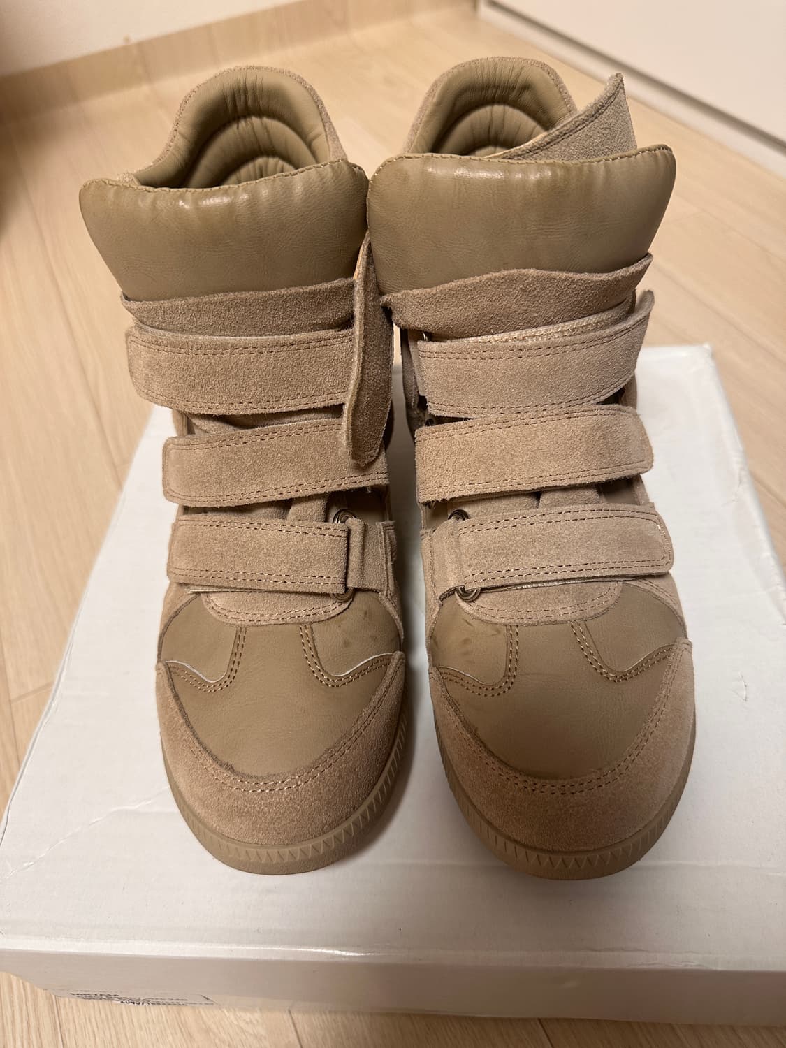 이자벨마랑st 소가죽 스웨이드 하이탑 스니커즈 상품이미지4