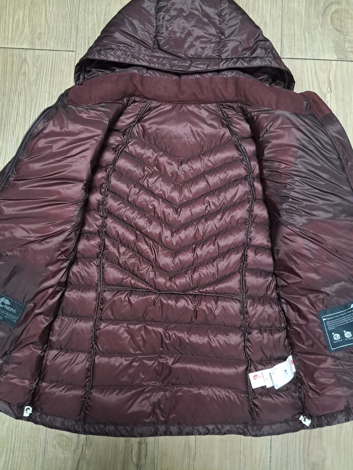 네파 여성 경량패딩 90 상품이미지5