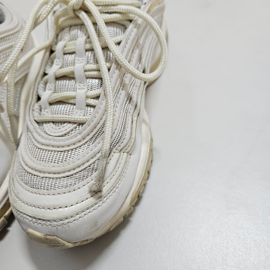 나이키 에어맥스 97 화이트 240mm 상품이미지6