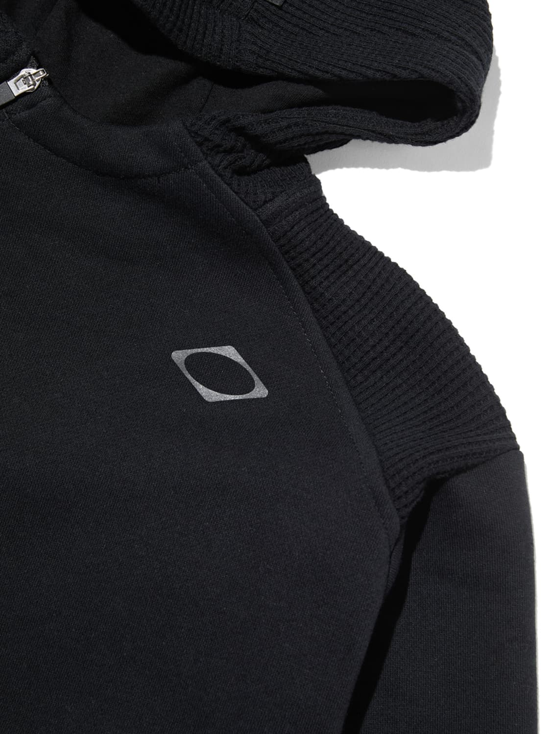  미스치프 CROPPED SIDE ZIP HOODIE-BLACK 상품이미지2