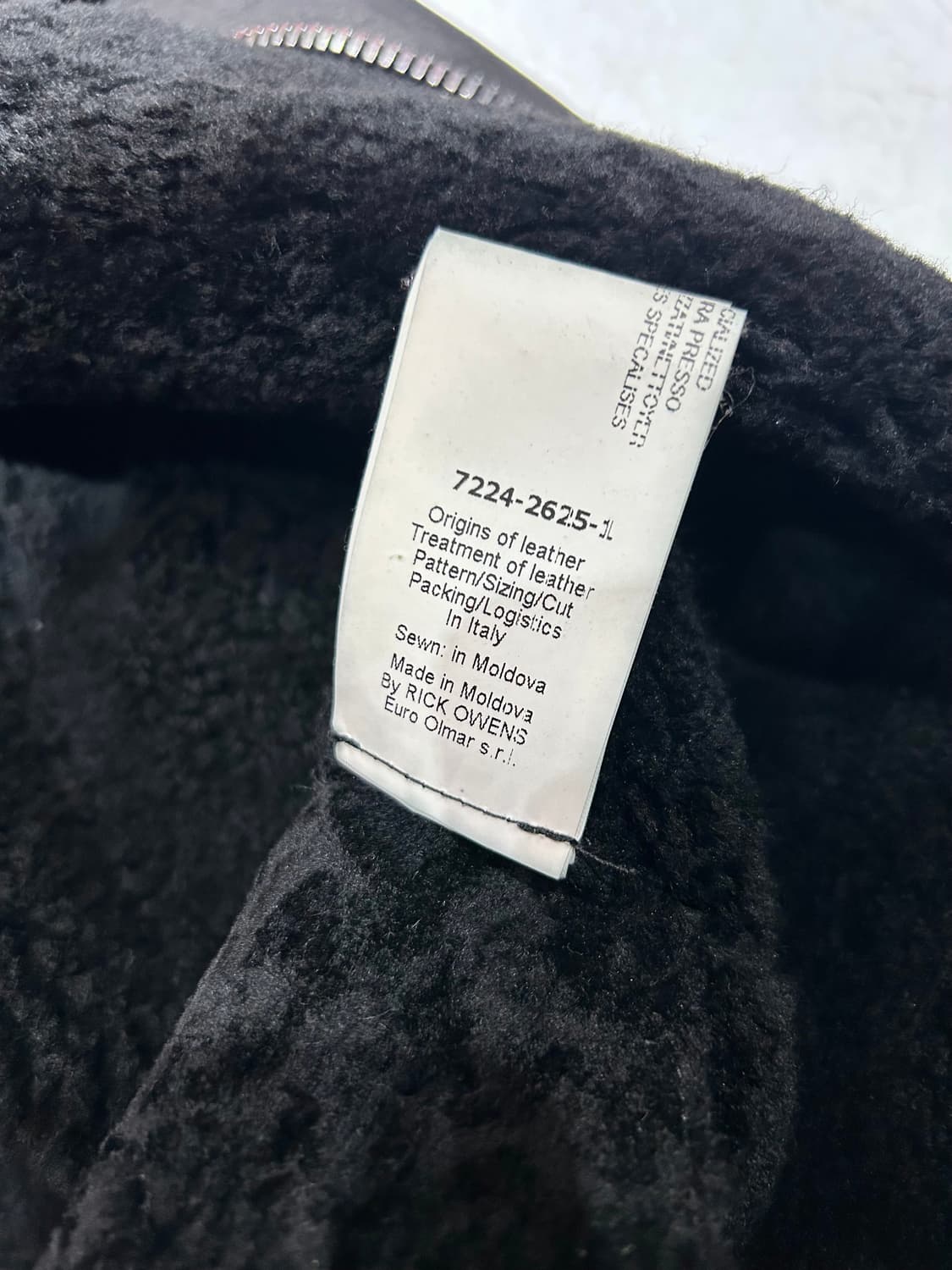 Rick owens 릭오웬스 비대칭 집업 무스탕 자켓 상품이미지4