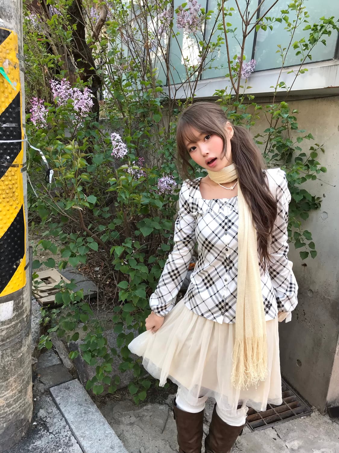 버버리 체크 블라우스 아이보리 니혼진 모리 코디세트 상품이미지1