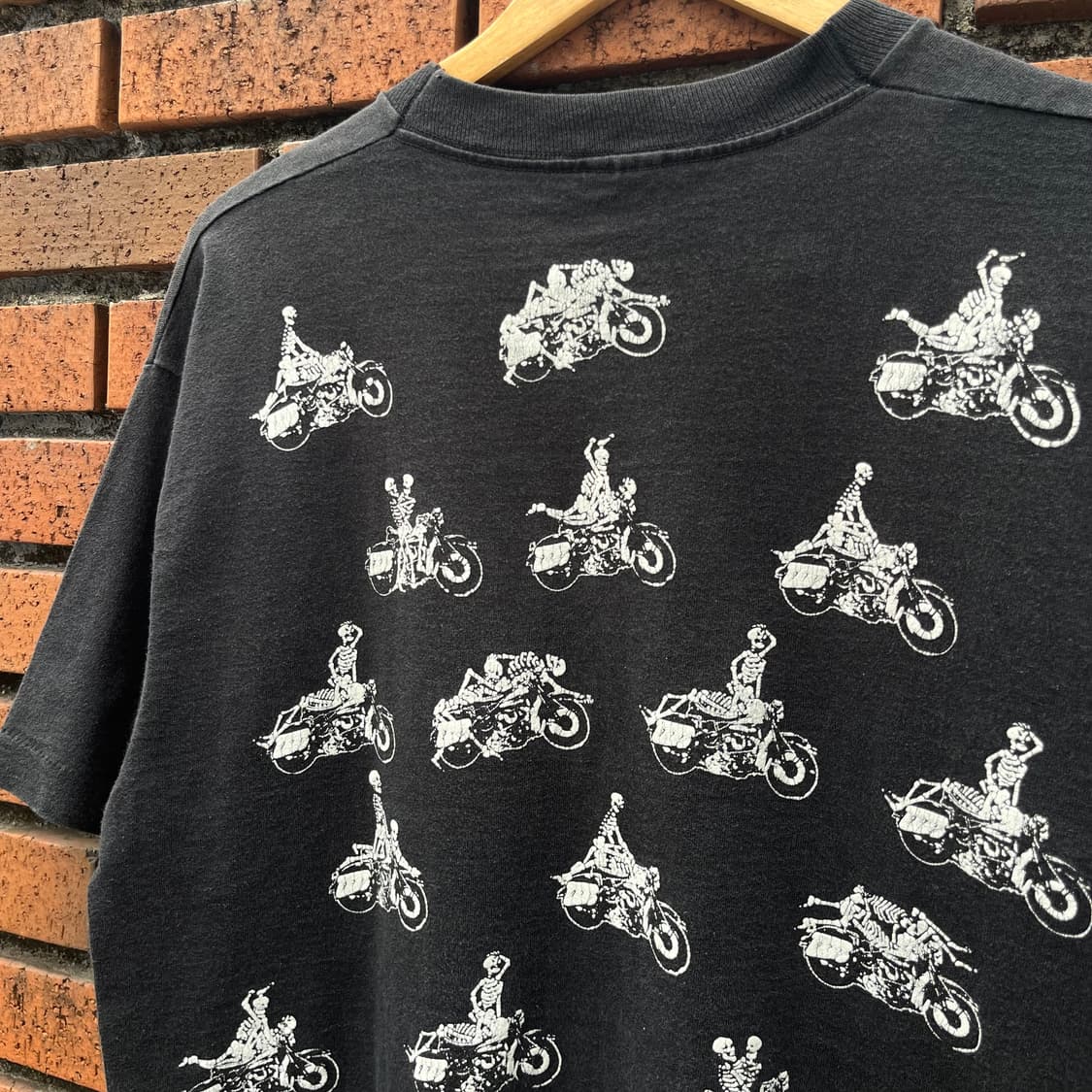 90s 빈티지 스켈레톤 섹스 포지션 티셔츠 (100) 상품이미지5