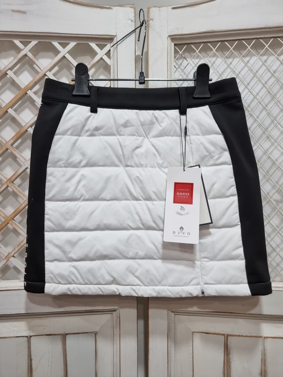 새상품] 헤지스 구스다운 골프 스커트 (C698 상품이미지1