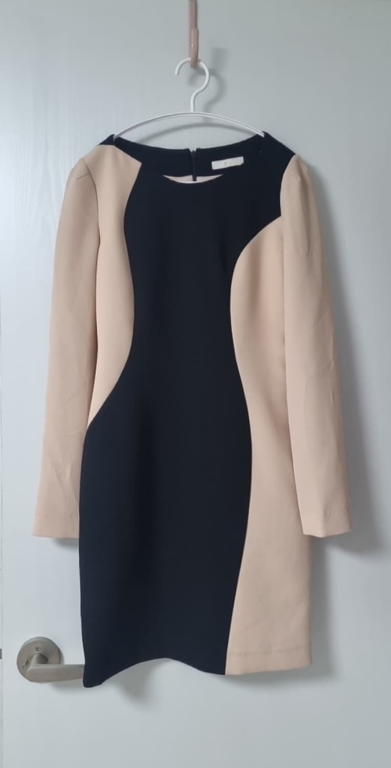 JJ 지고트 JIGOTT 블랙 베이지 배색 원피스 하객룩 상품이미지1