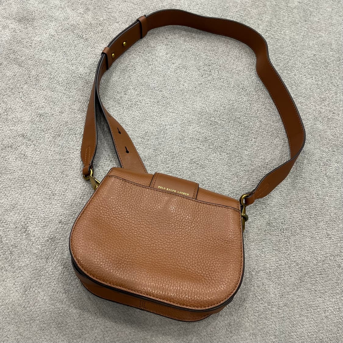 폴로 랄프로렌 페블 레더 레녹스 스몰 숄더백 상품이미지2