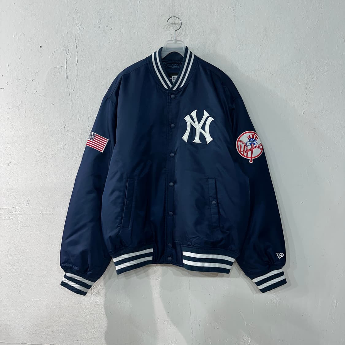 뉴에라 뉴욕양키스 스타디움 자켓 L 상품이미지1