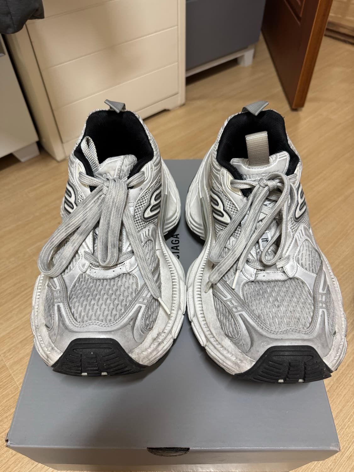 발렌시아가 10 xl  43 상품이미지1