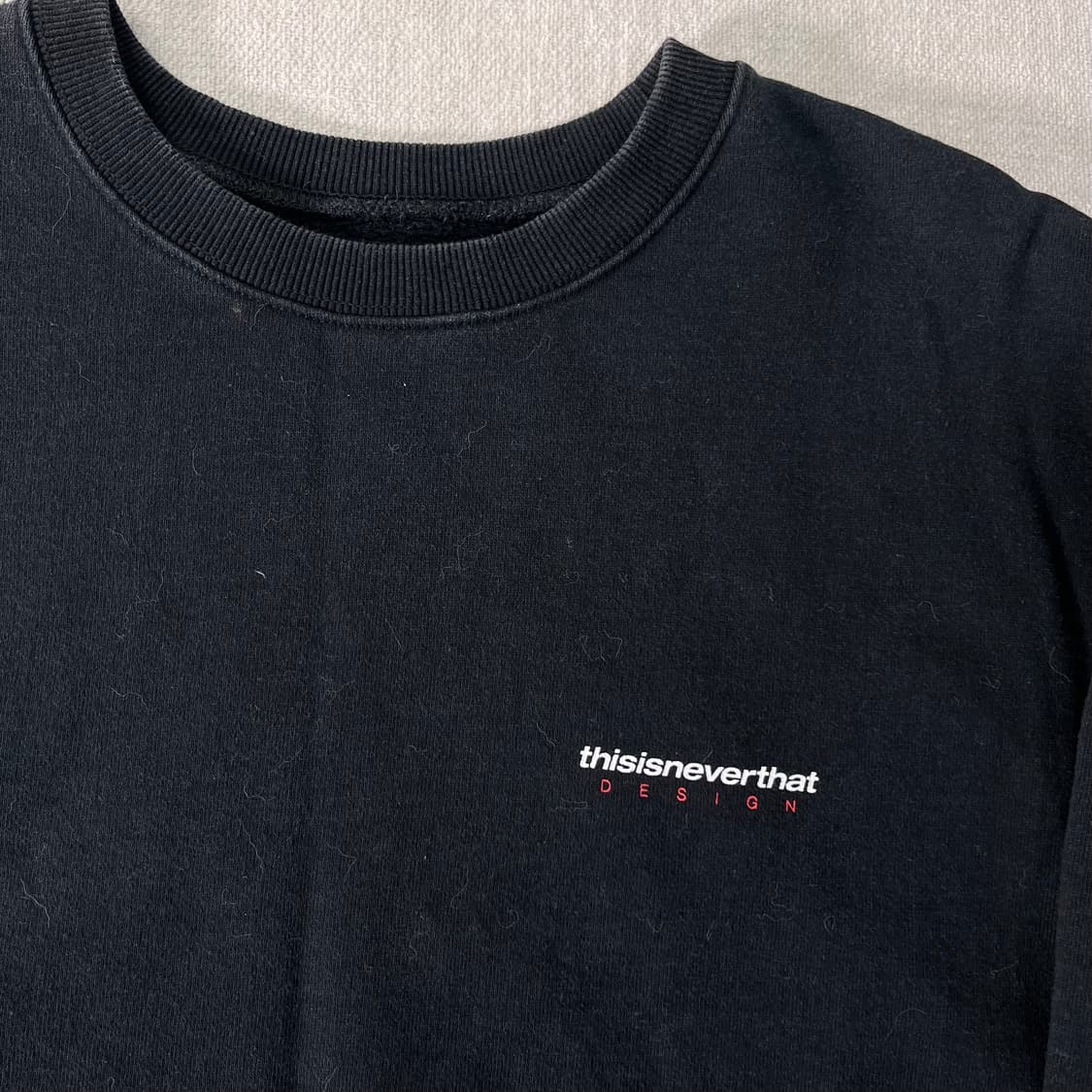 100 디스이즈네버댓 백로고 맨투맨 상품이미지3