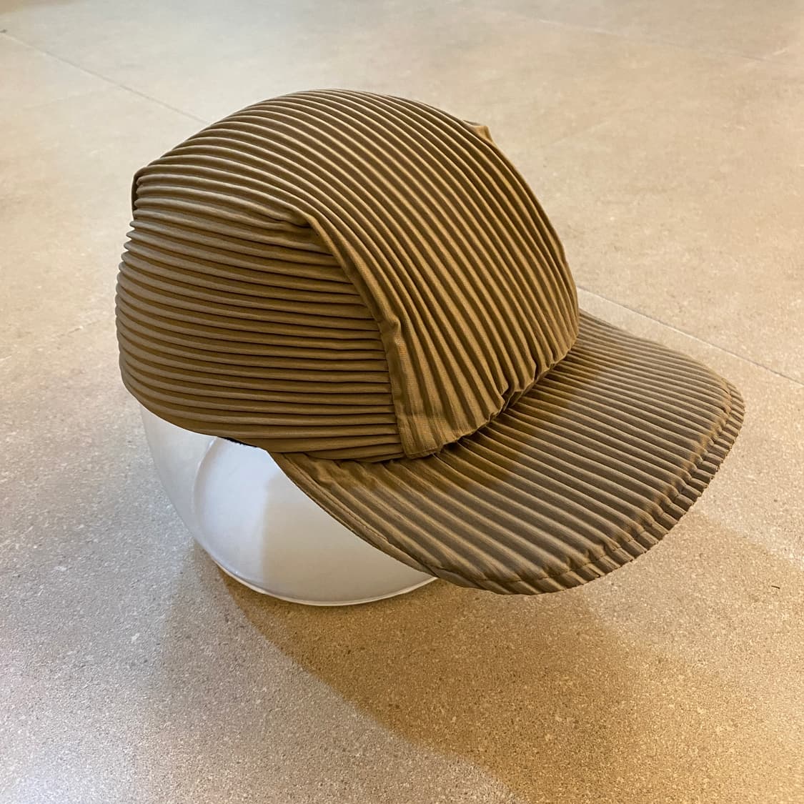 ISSEY MIYAKE 모자 상품이미지1