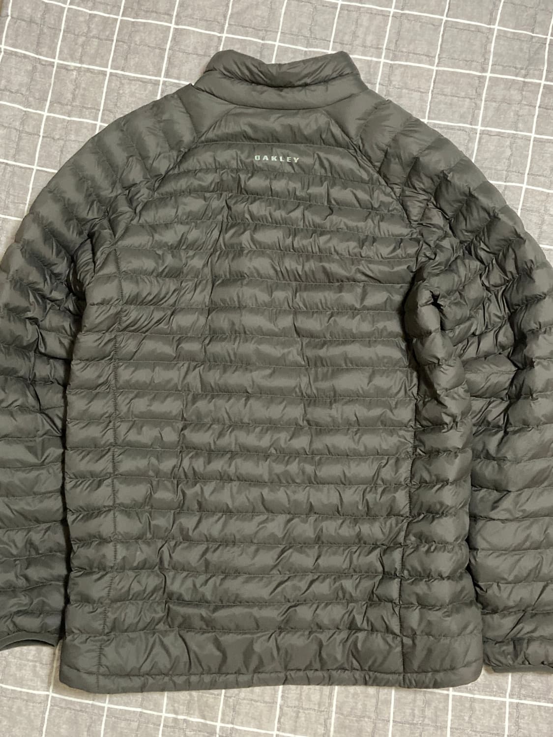 오클리 경량패딩 상품이미지2