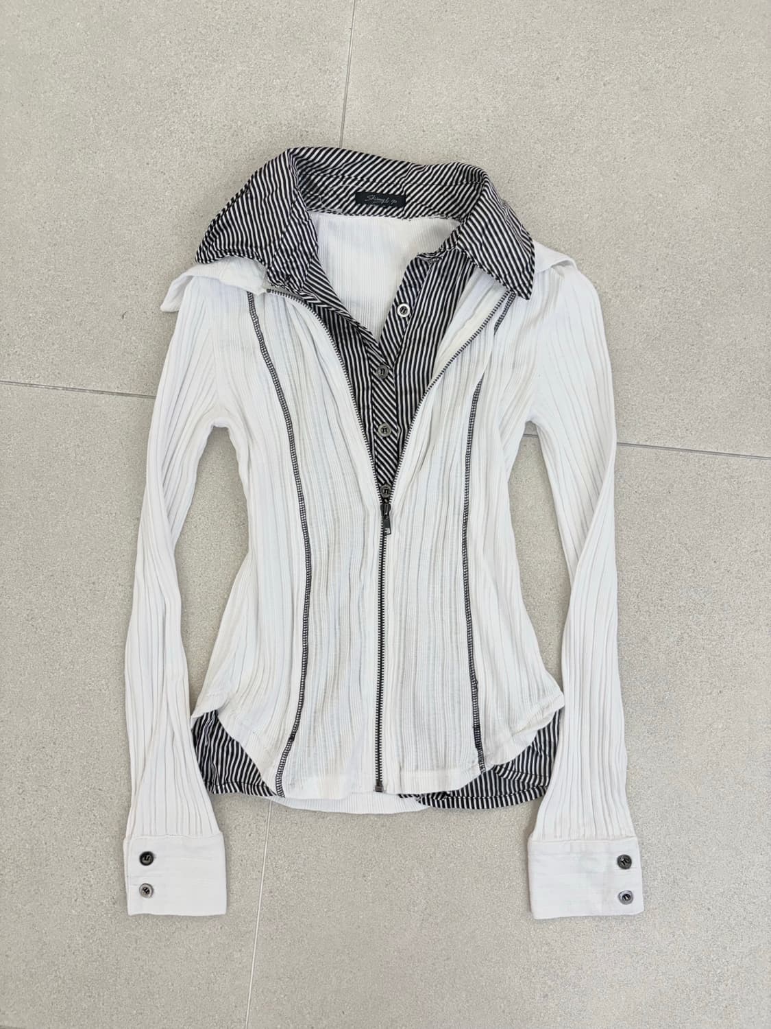 스트라이프 백트임 레이어드 집업 상품이미지1