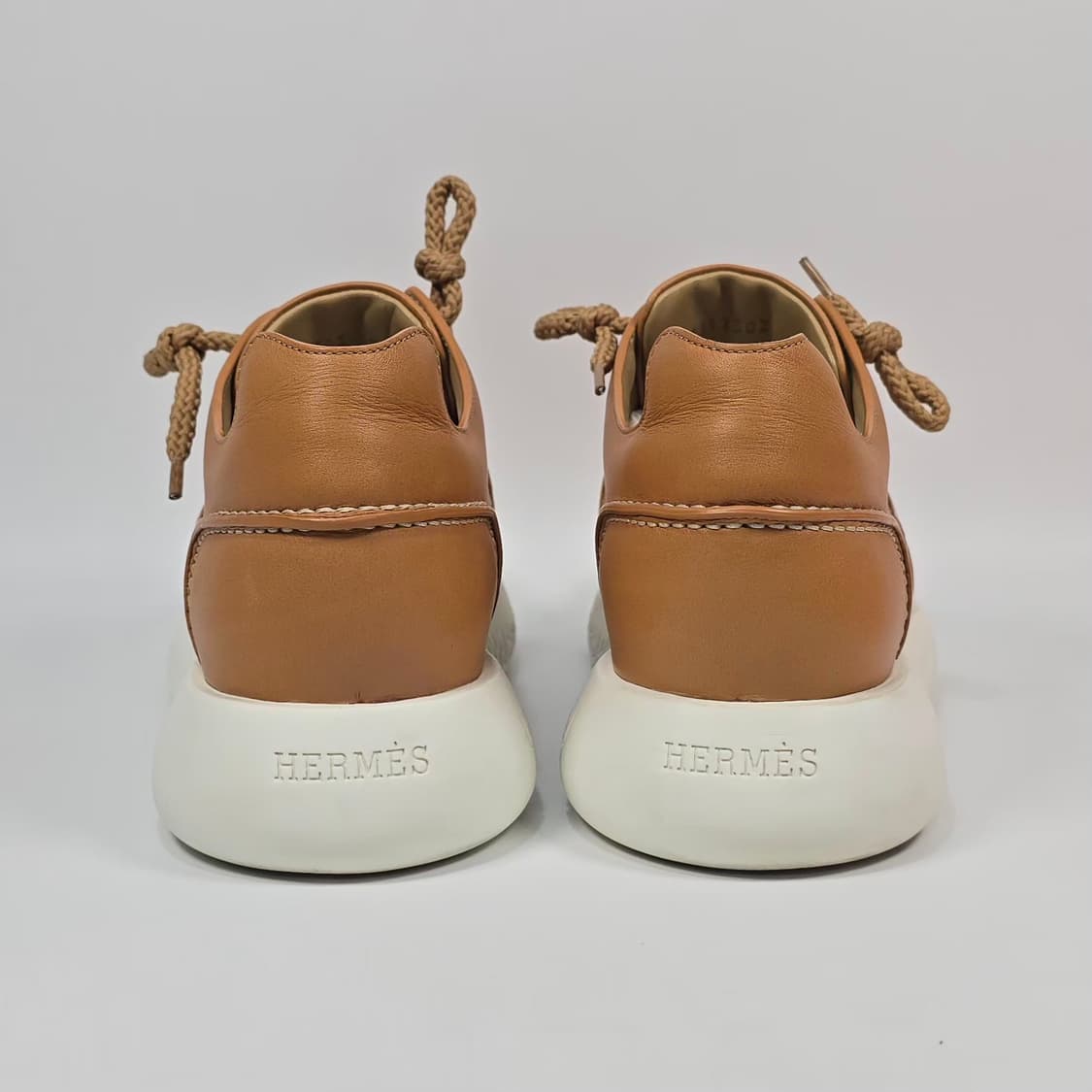 에르메스 TURN 스니커즈 ( 250 ) 상품이미지3