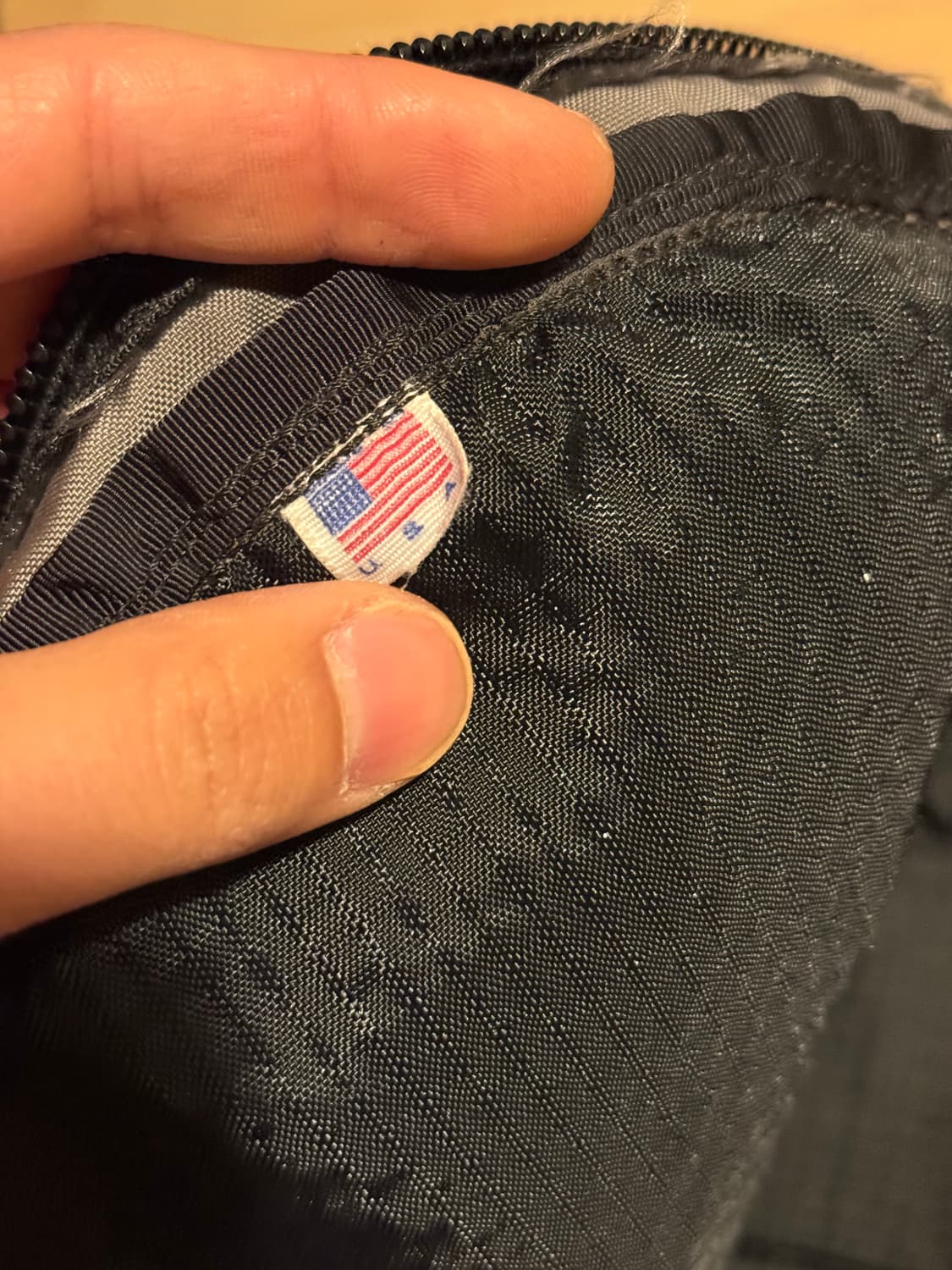 그레고리 데이팩 구로고 상품이미지3