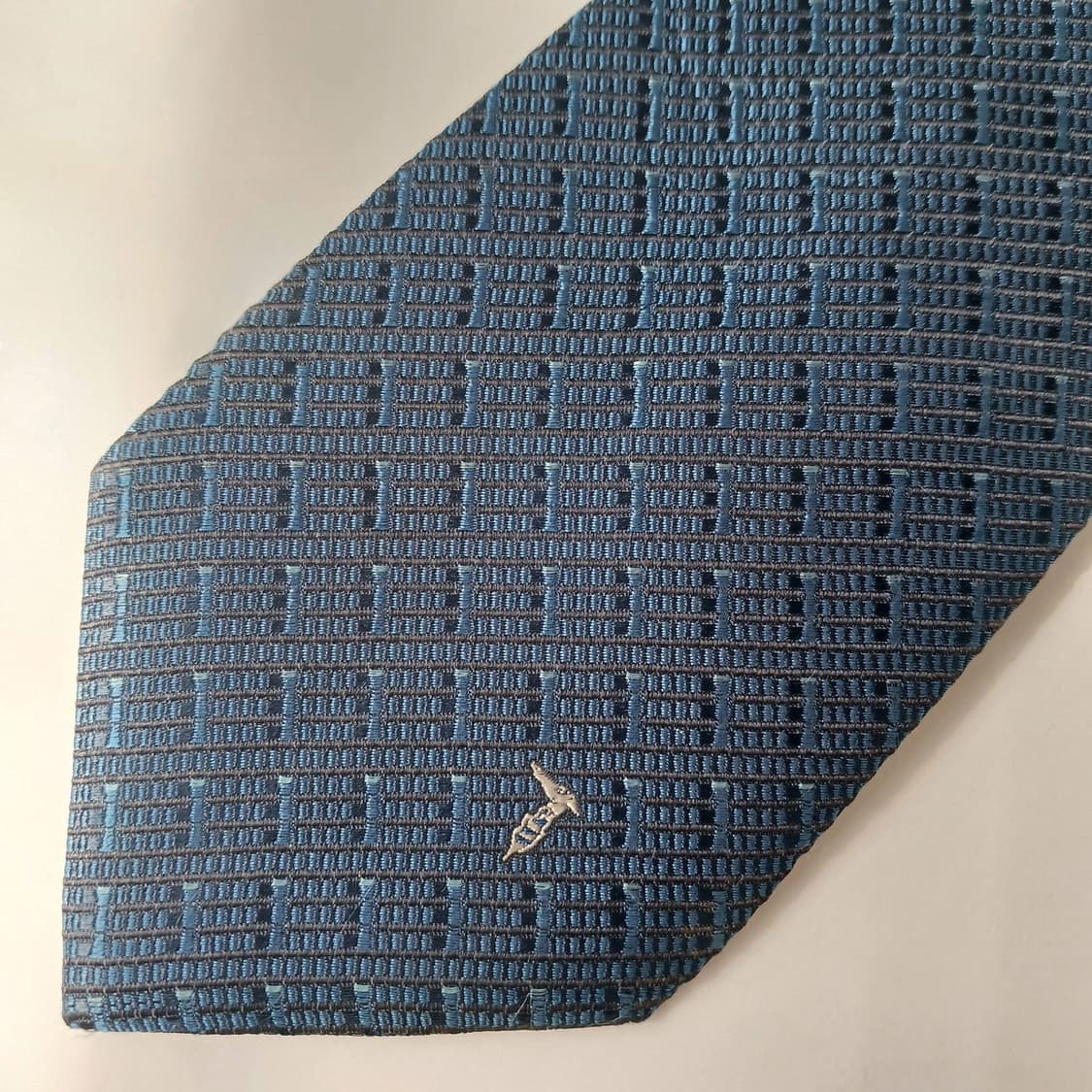 트루사르디 네이비 자카드 패턴 넥타이 9.2cm S~A+등급 E786 상품이미지6