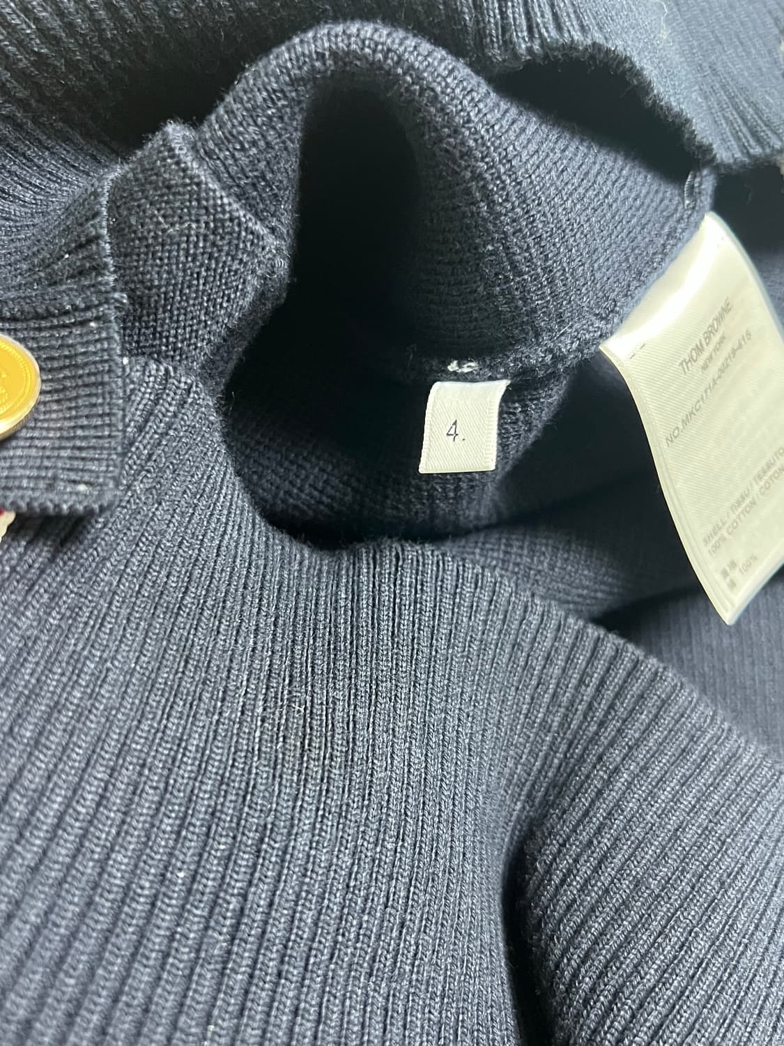 [정품] 4 톰브라운 밀라노스티치 금장 가디건 네이비 상품이미지6