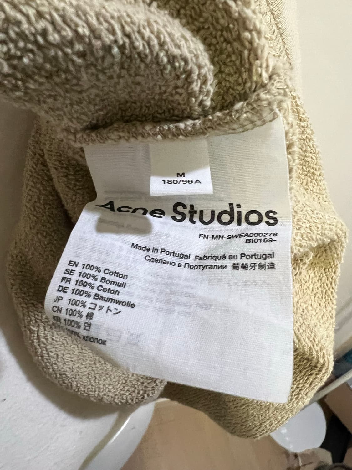 Acne 마크네 오버핏 자수 맨투맨 상품이미지5