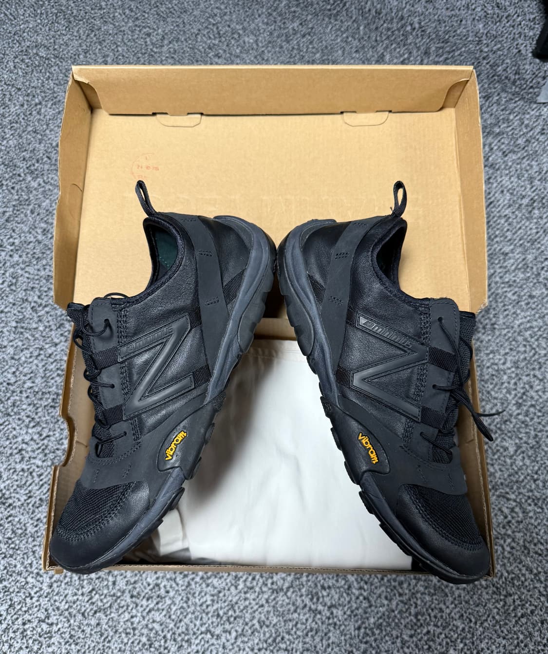 [270] 뉴발란스 이세이 미야케 MT10O 블랙 상품이미지3