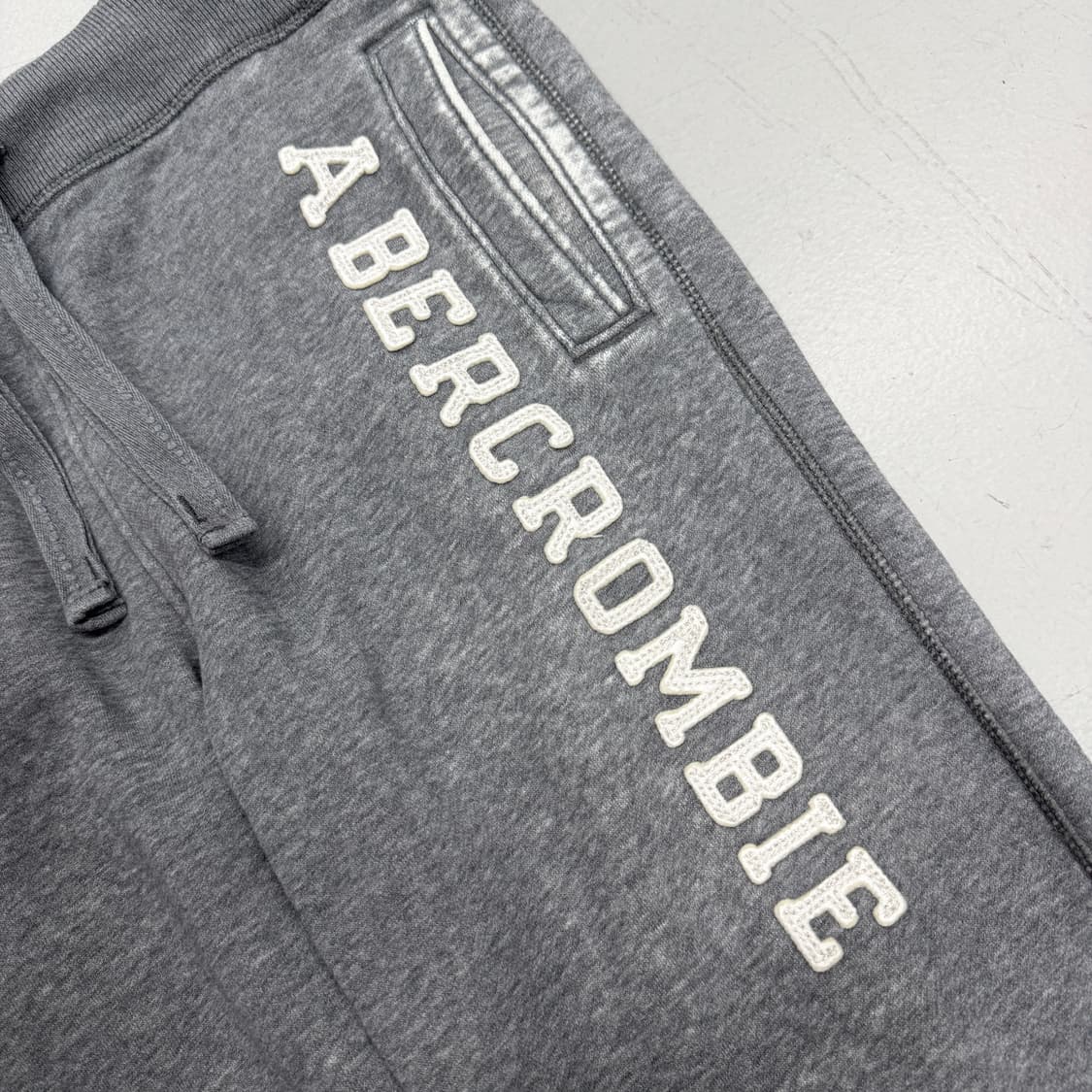 아베크롬비 Y2K 아치로고 스웻 트랙팬츠 상품이미지4