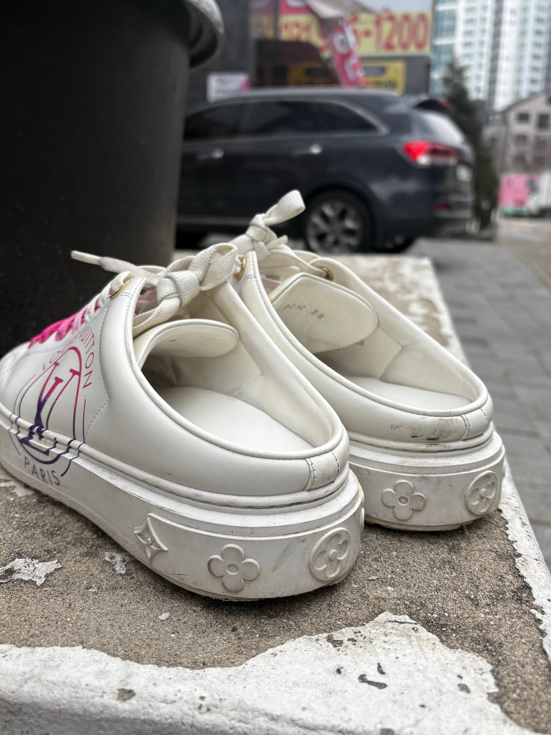 백프로 정품) 루이비통 스텔라 뮬 스니커즈 상품이미지4