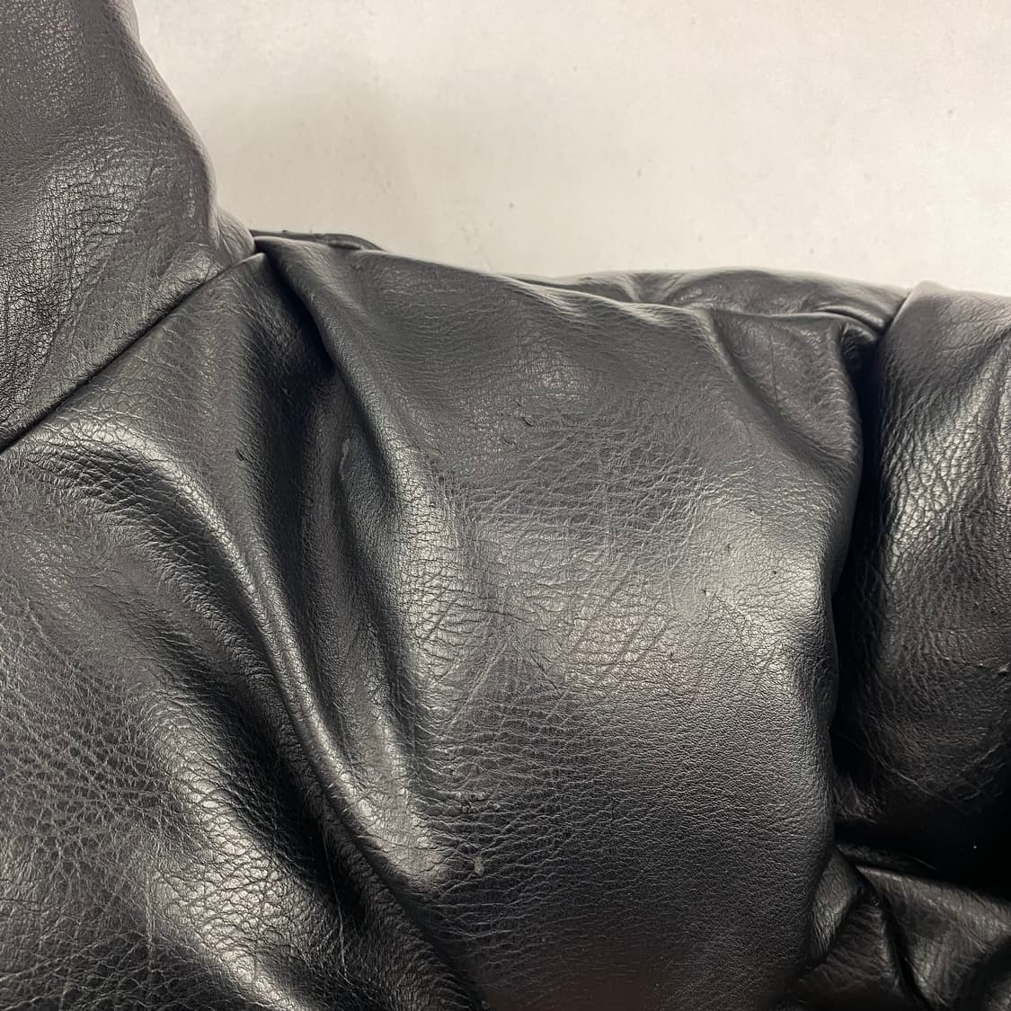 떠그클럽 레더 블랙 패딩 (103) 상품이미지9