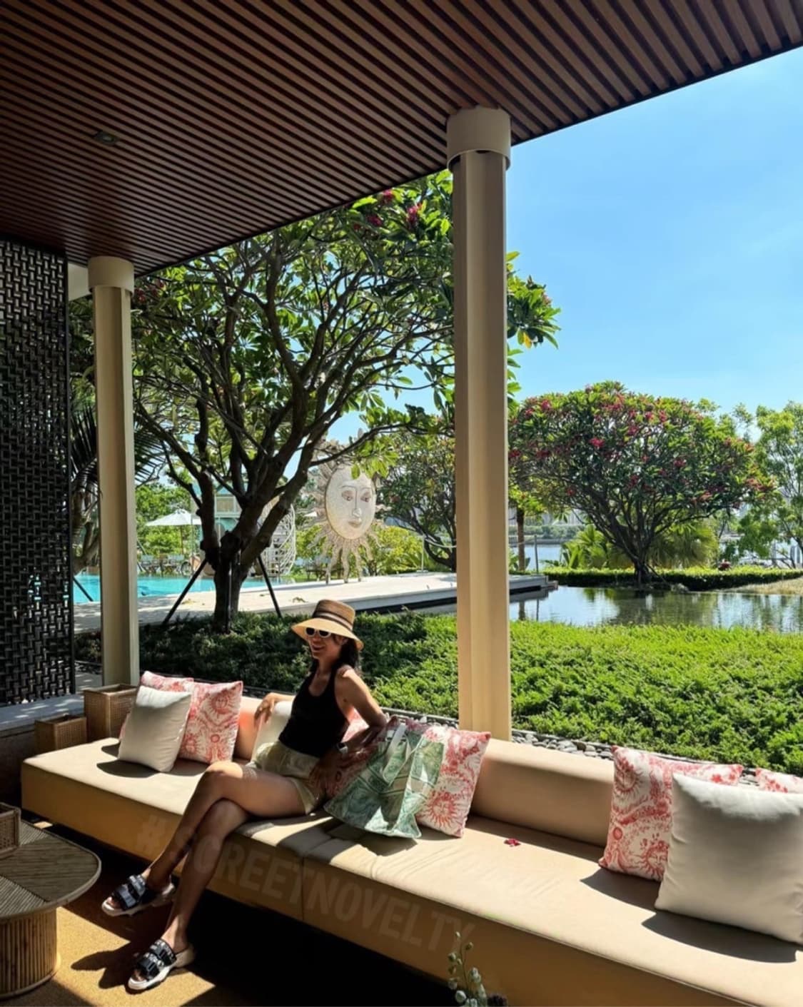 디올 리비에라 민트 에코백 (별참 증정) 한정 할인가 상품이미지4