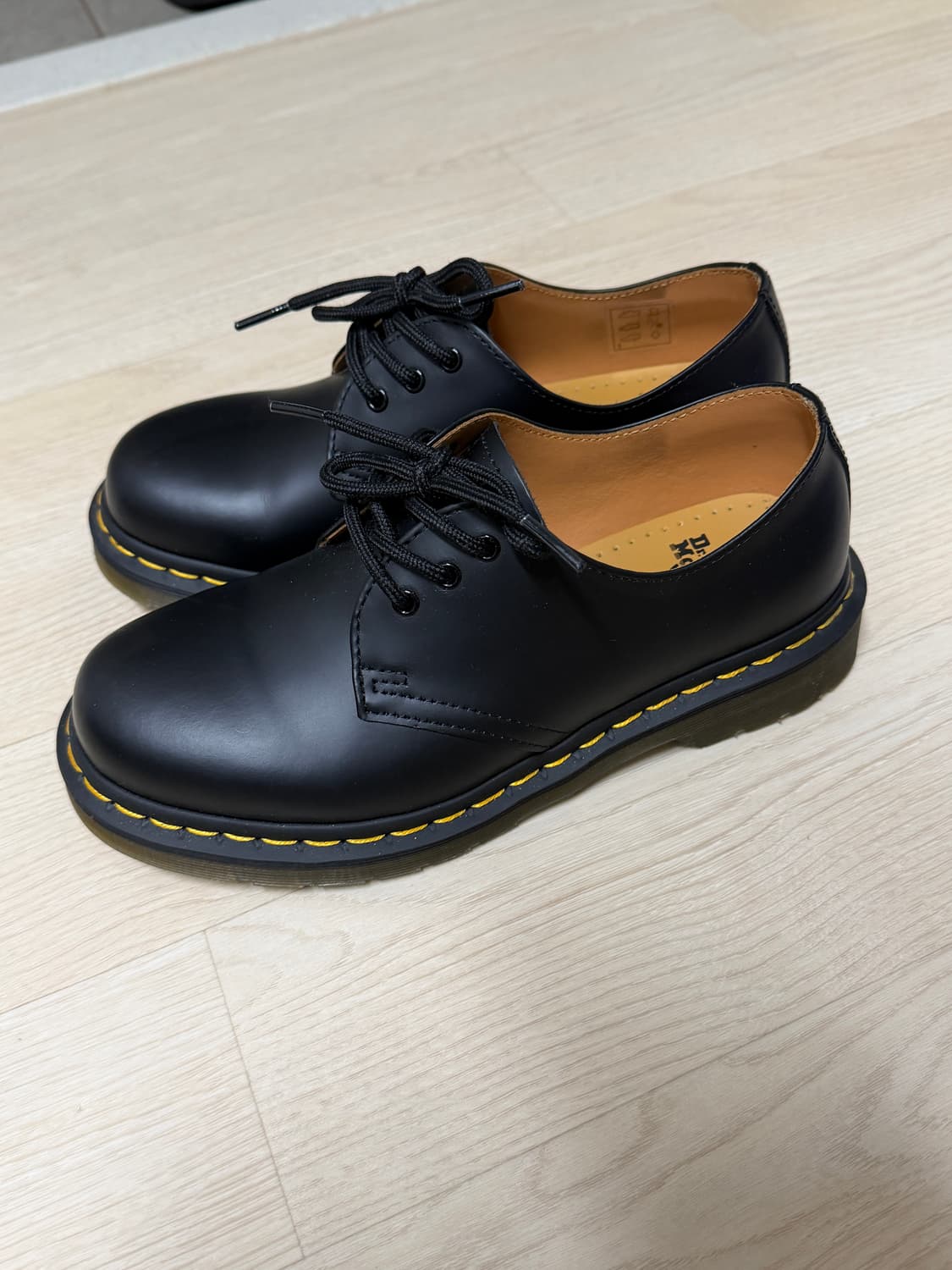닥터마틴 1461 스무스 230 UK4 상품이미지4