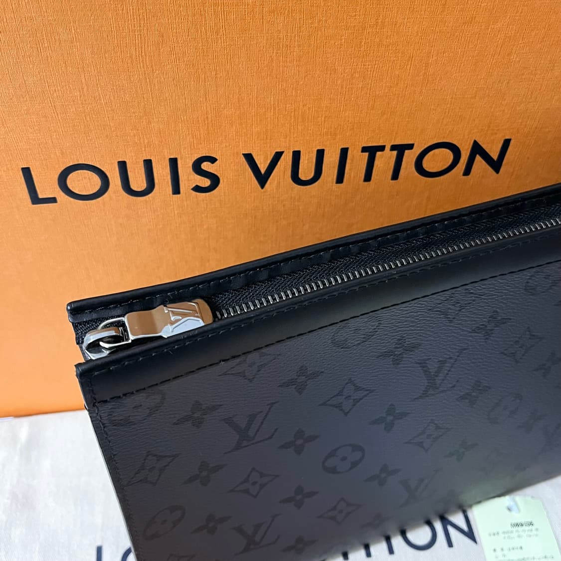 [S급/정품] 루이비통 리버스 이클립스 포쉐트 보야주 클러치백 가방 상품이미지4