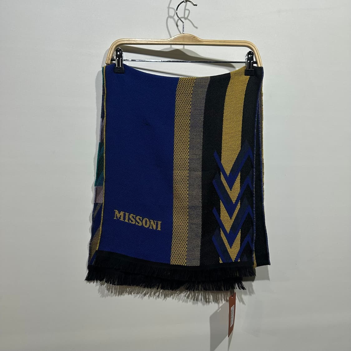 미쏘니 머플러 판매합니다 상품이미지1