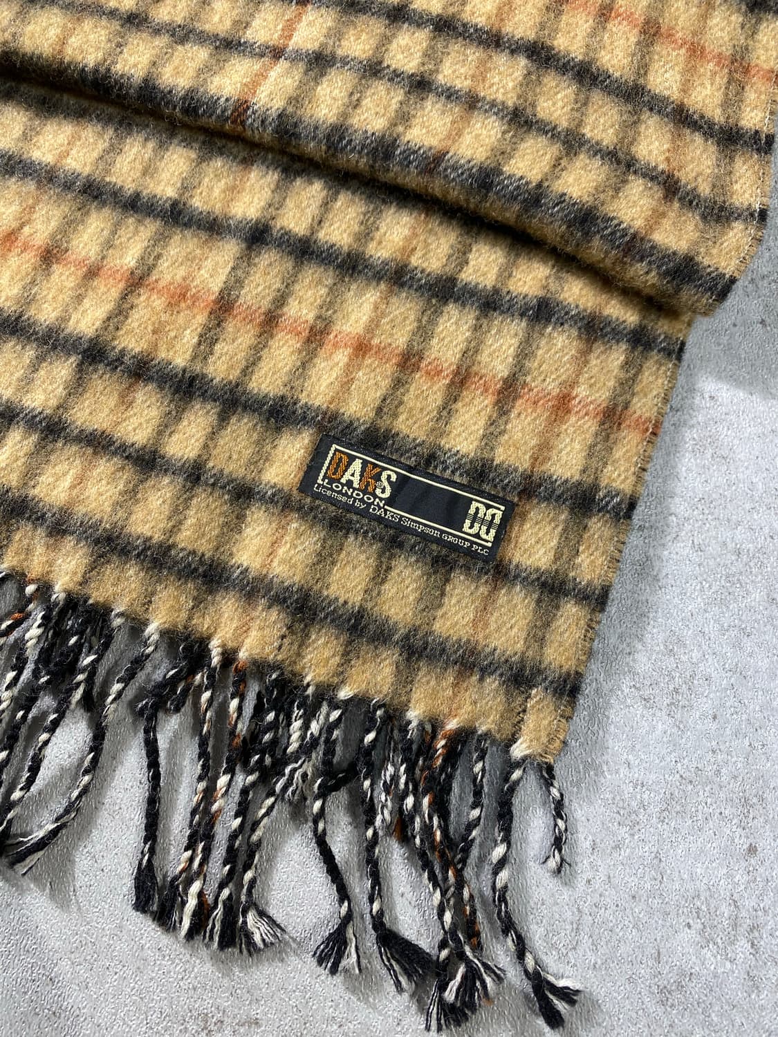 [133cm] 90-00s Daks 닥스 재팬 메이드 울 체크 머플러 상품이미지4