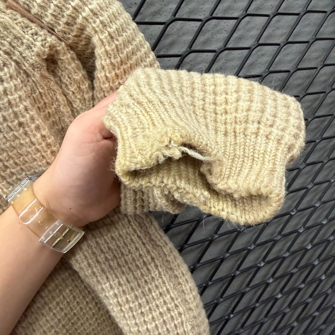 USA VINTAGE 와플 울니트 라운드넥 숄더지퍼 디테일 아이보리 상품이미지7