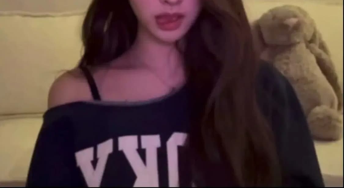 브랜디멜빌 오프숄더 맨투맨 상품이미지1