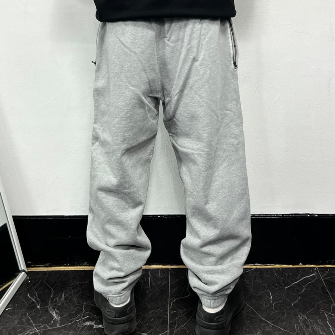 나이키 NRG 솔로스우시 스웻 팬츠 그레이 상품이미지3