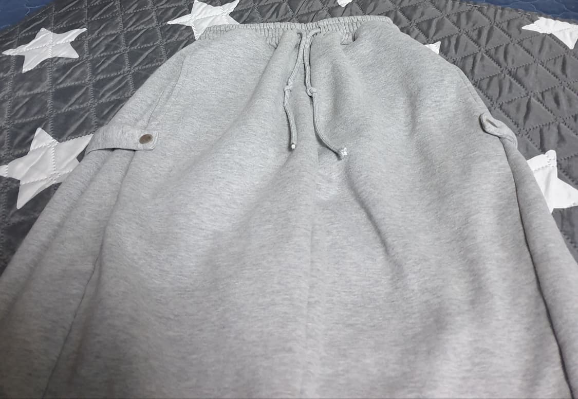 URBAN 기모 사이드버튼 커브드 크롭 와이드 스웻 팬츠 그레이 (F) 상품이미지2