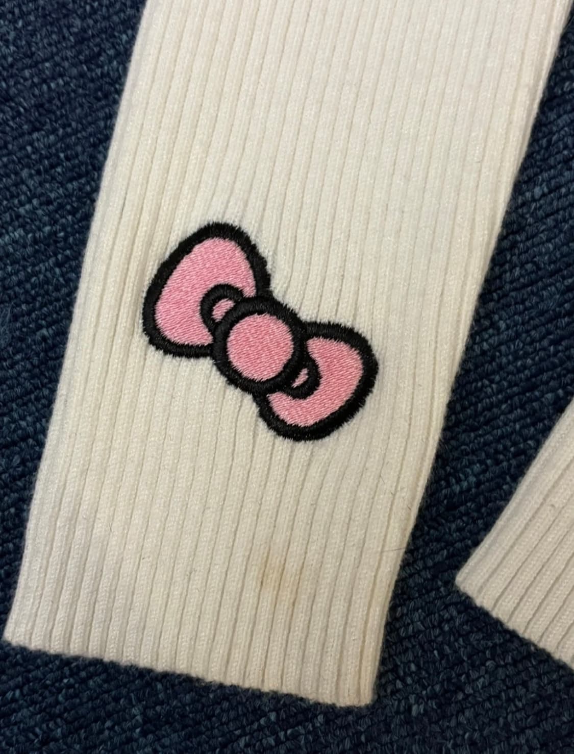 헬로키티지퍼!! 포에버21 X 헬로키티 집업 가디건 상품이미지3