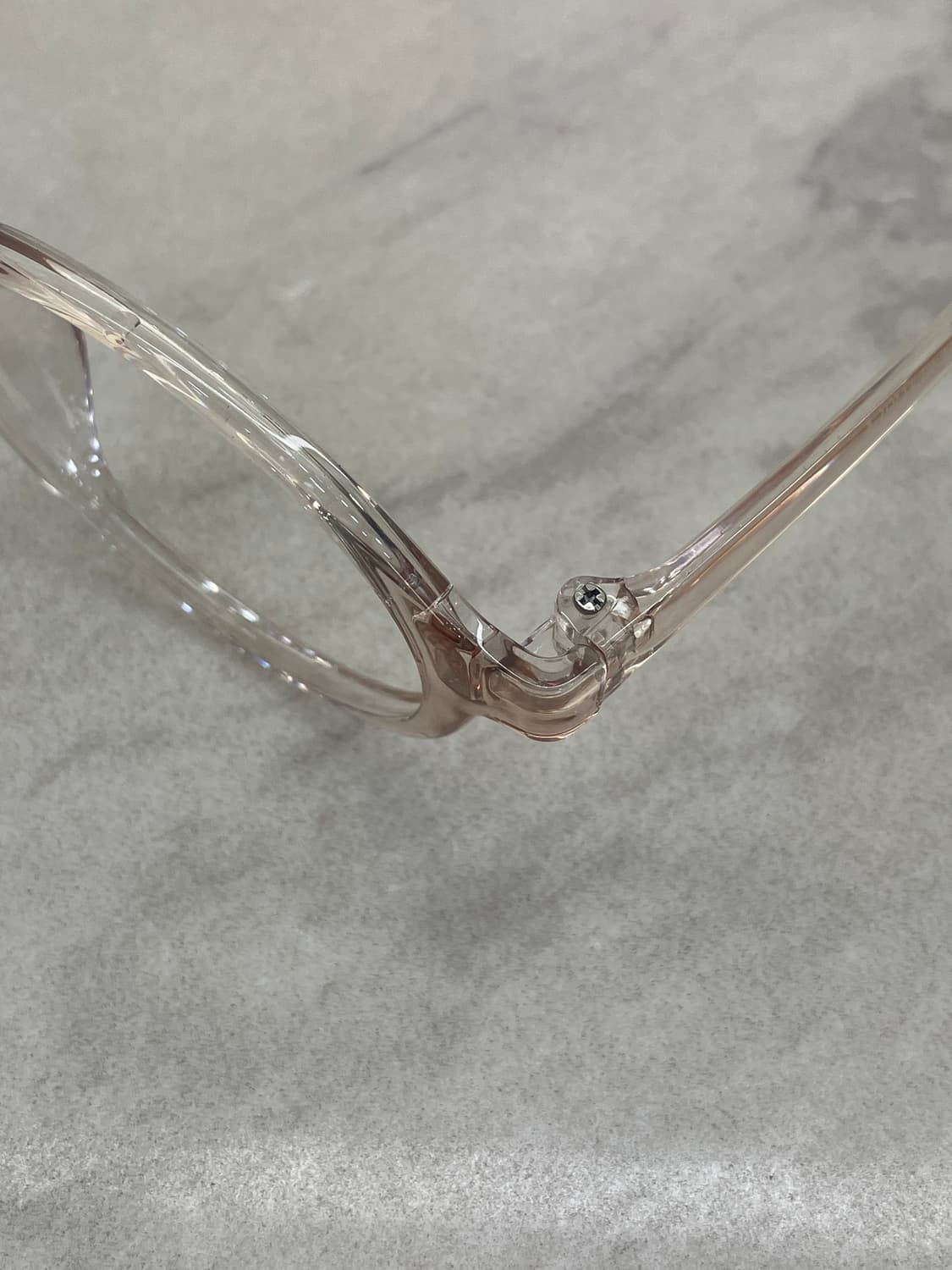 오앤씨 ONC 틴트 브라운 클리어 라운드 뿔테 안경 상품이미지2